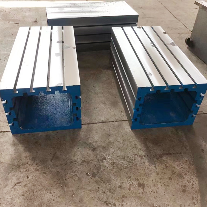 adjustable ground anchor